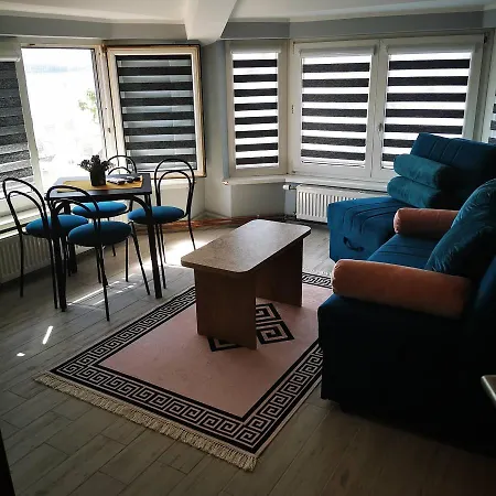 לינה וארוחת בוקר Kod Dzimija גולובאץ